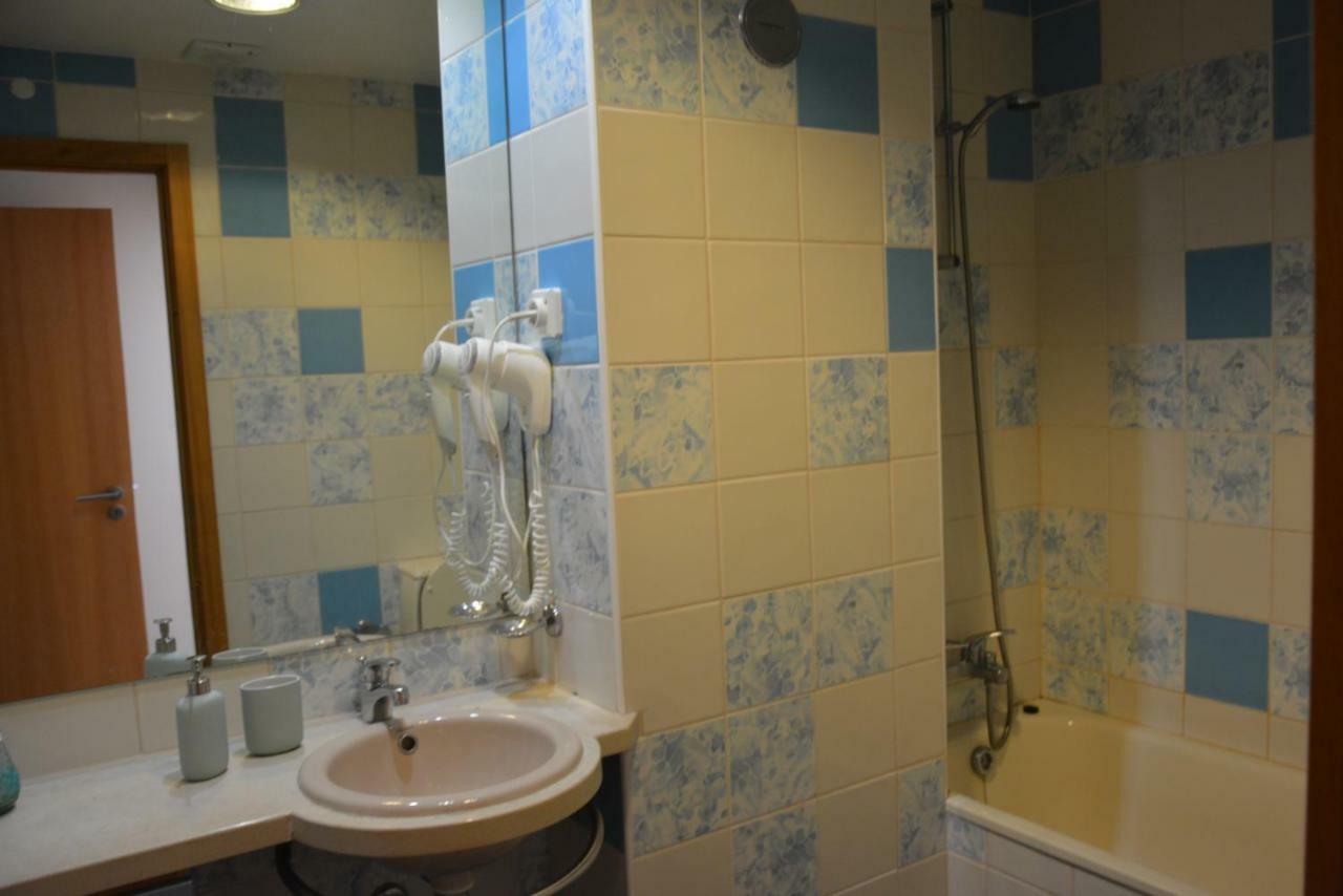 Beatiful Apartment In Albufeira Marina Bagian luar foto